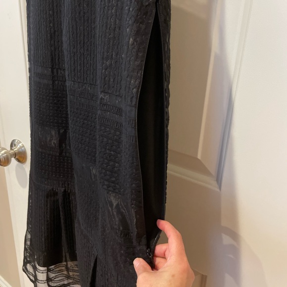 Madewell Tulle & Sheer embroidered dress. 🖤 - Picture 12 of 12